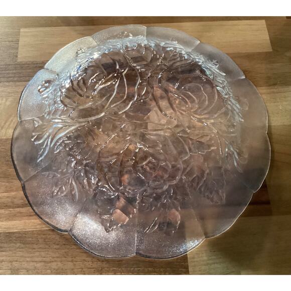 Set 4 Livia by Pasari Crystal Salad Plates Embossed Scalloped Frosted Clear 9” - Picture 8 of 8